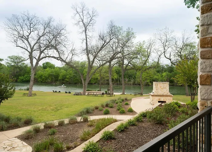 Courtyard By Marriott New Braunfels River Village
